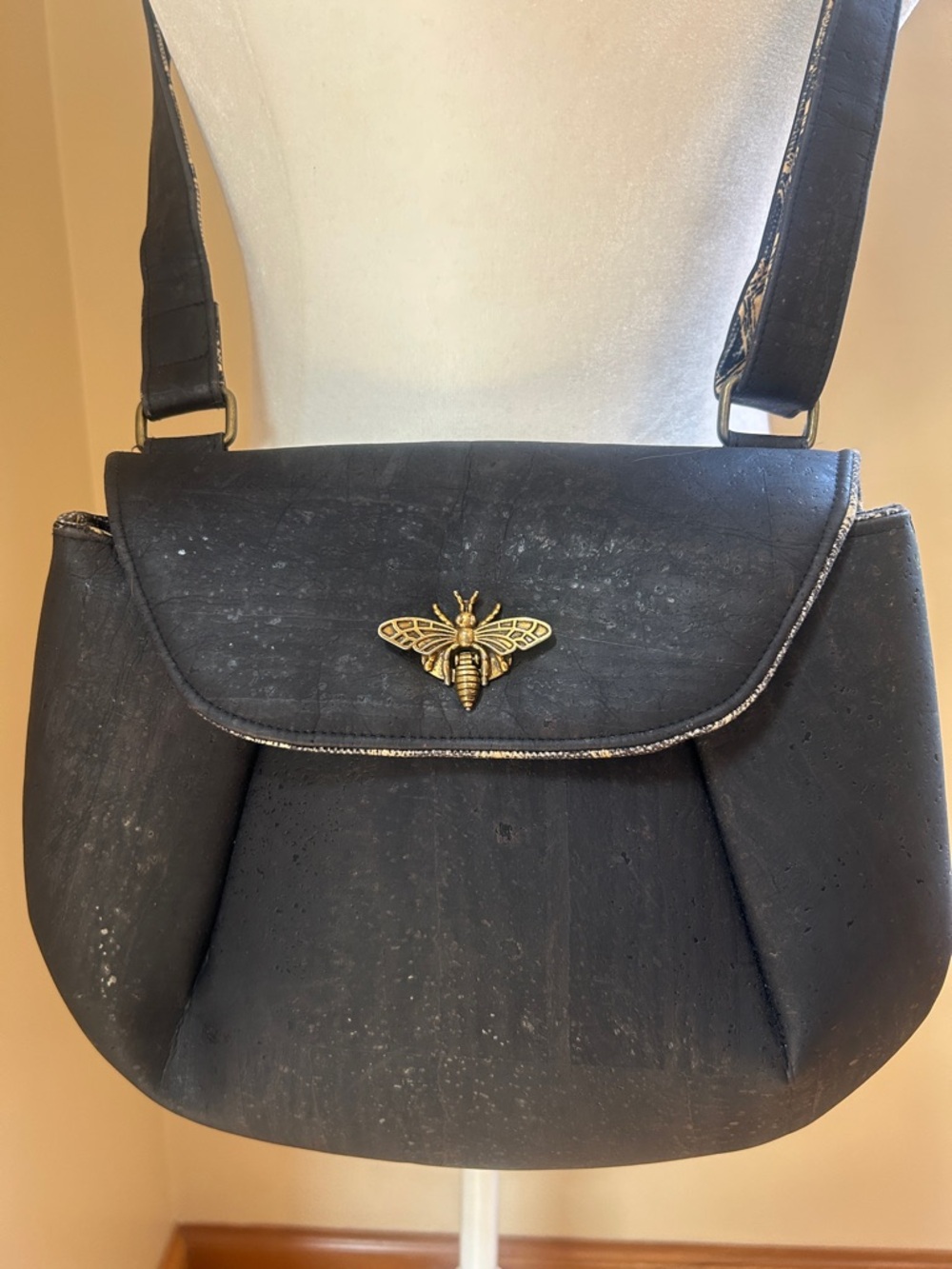 Black Crossbody Cork Bag with Gold Bee Accent Clasp